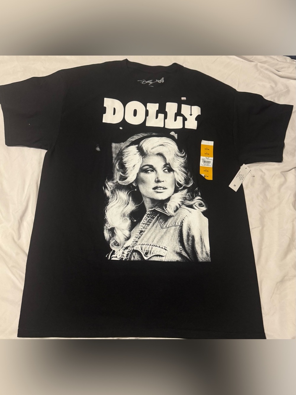 Black Graphic Tee with White Dolly Portrait size Large B
